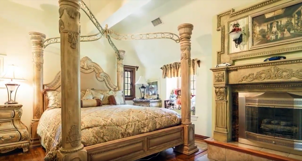 Victorian - ARCH2040