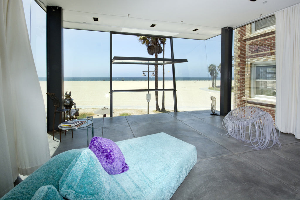 ICON Film Locations, ICON Lifestyles, - For Filming or Lease, Modern Beach House with Floor to Ceilings Windows, Cat walk, Scenic views, Multiple Levels, On the Sand