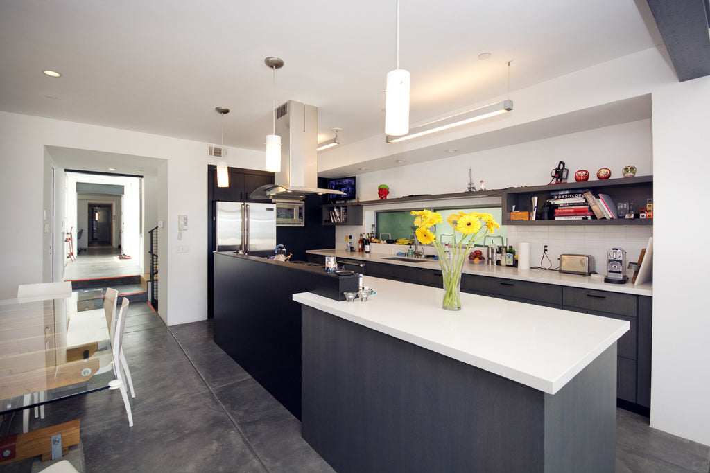 ICON Film Locations, ICON Lifestyles, - For Filming or Lease, Modern Beach House with Floor to Ceilings Windows, Cat walk, Scenic views, Multiple Levels, On the Sand