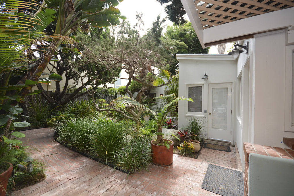 Beach House - BH3043