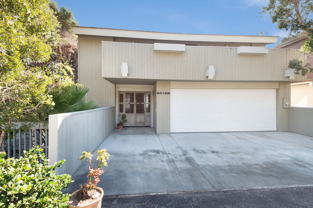 Beach House - BH3044