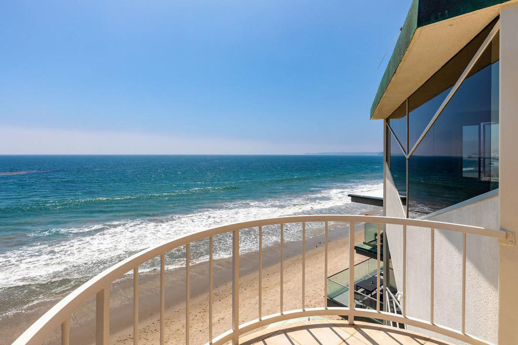 Beach House - BH3082