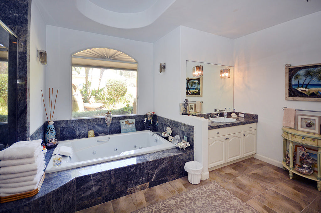 Beach House - BH3083