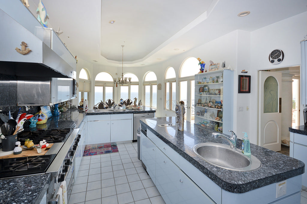 Beach House - BH3083