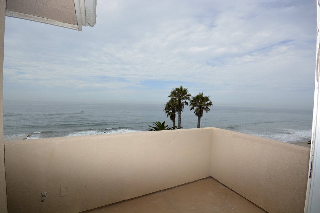 Beach House - BH3083