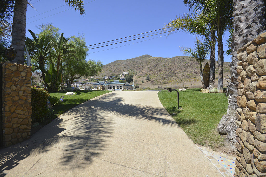 Beach House - BH3083