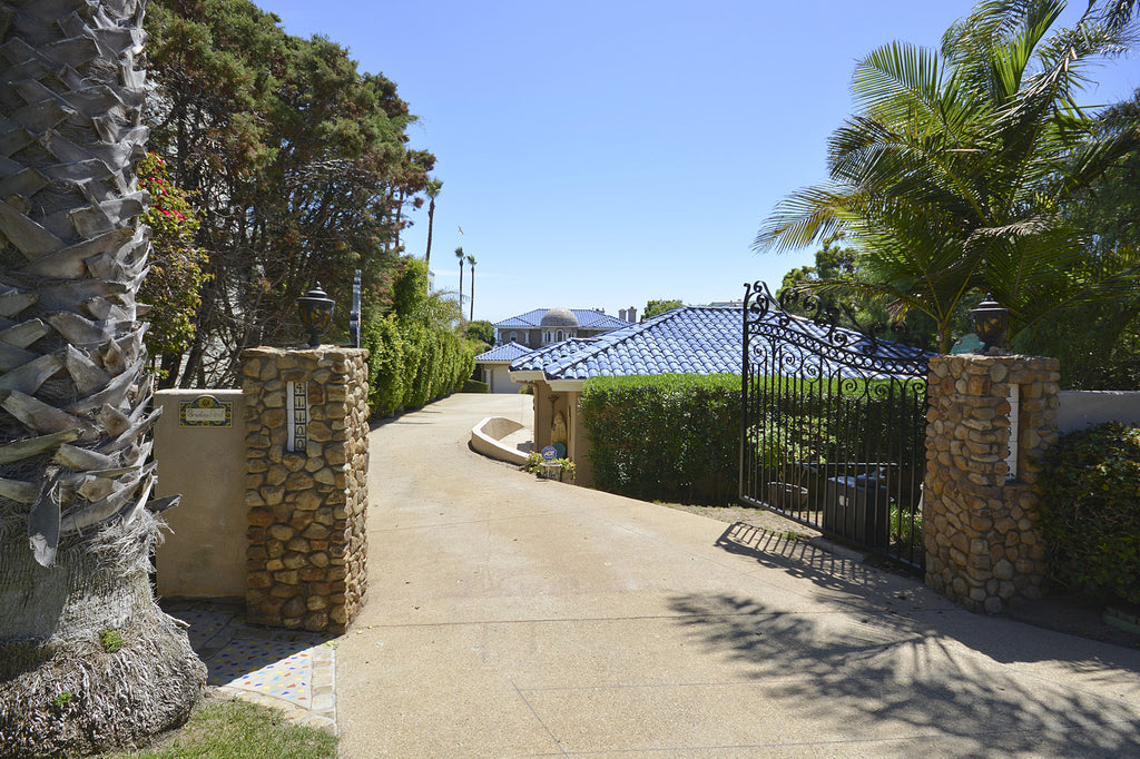 Beach House - BH3083