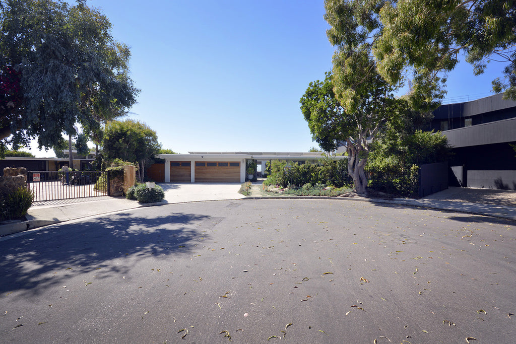 Beach House - BH3090