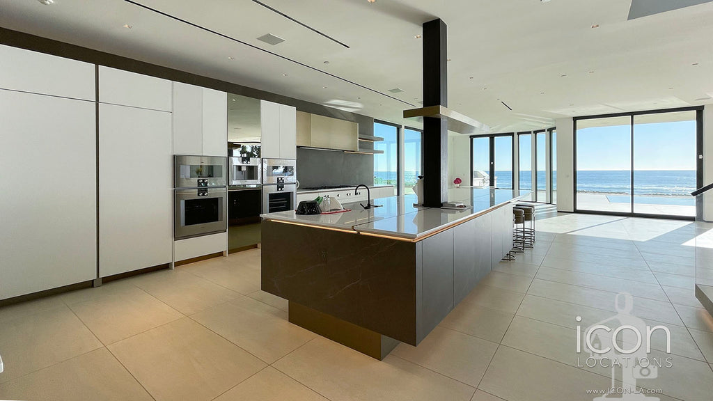 Beach House - BH3096