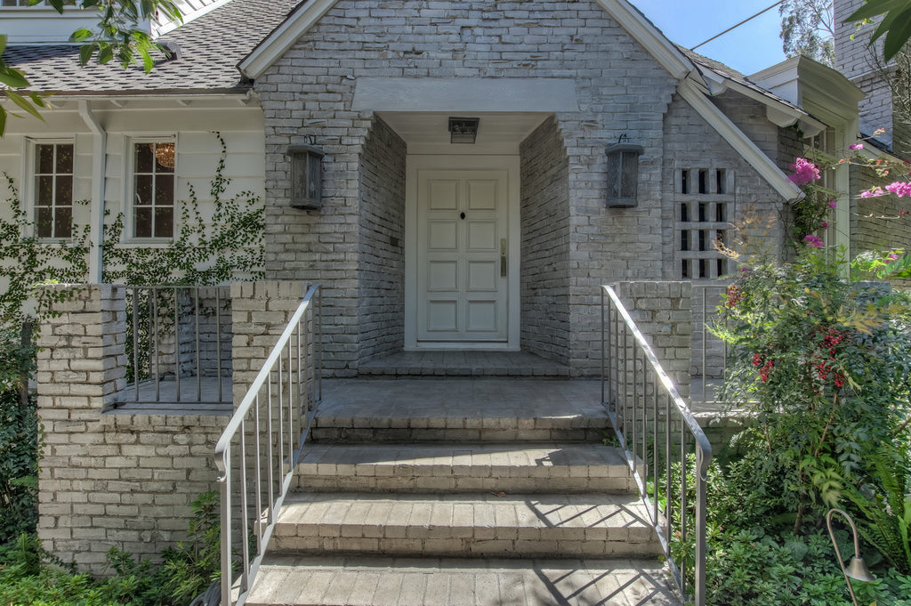 Modern Colonial - CO2040