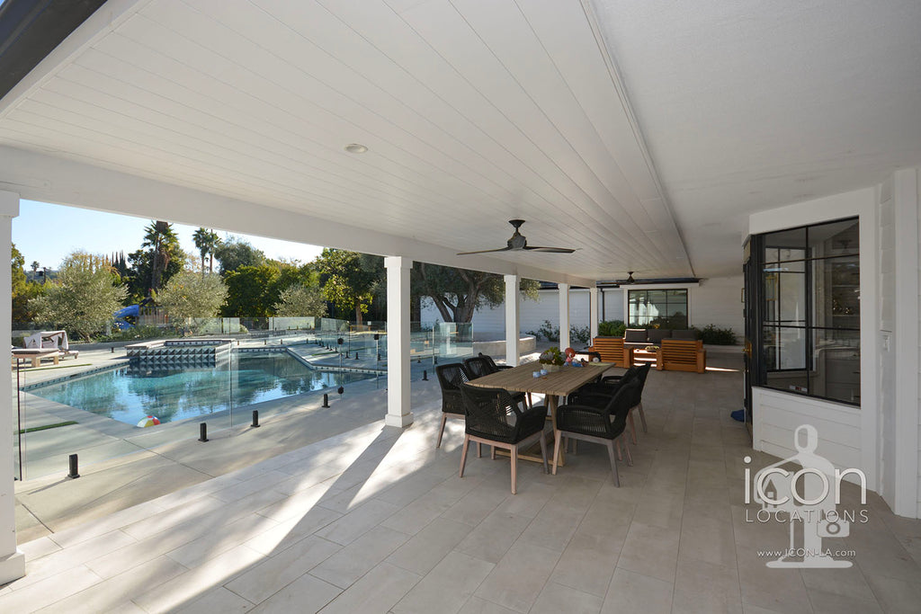 Modern Colonial - COLO2039