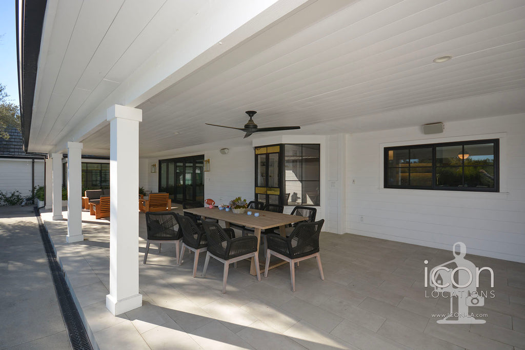 Modern Colonial - COLO2039