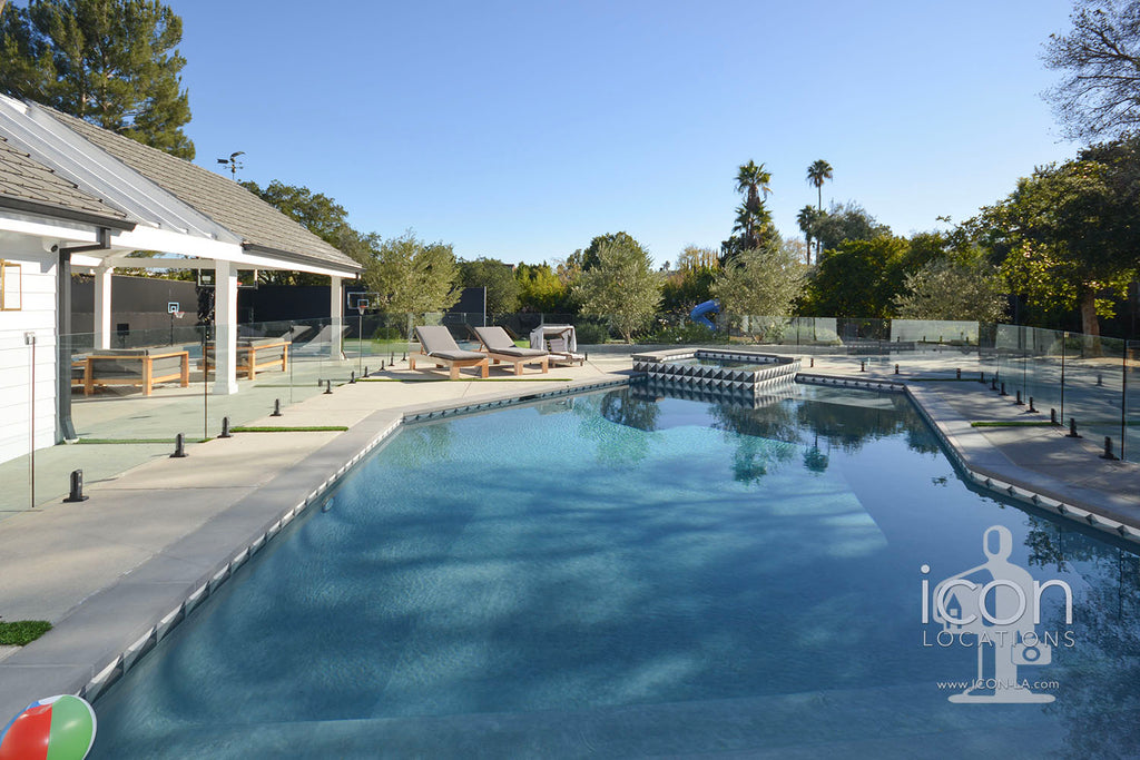 Modern Colonial - COLO2039