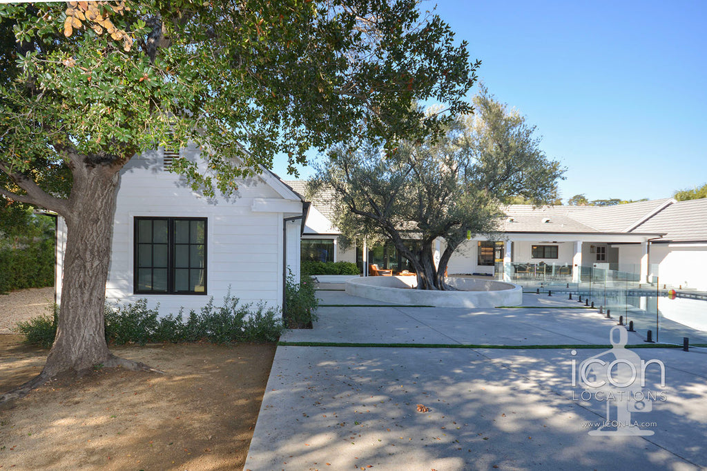 Modern Colonial - COLO2039