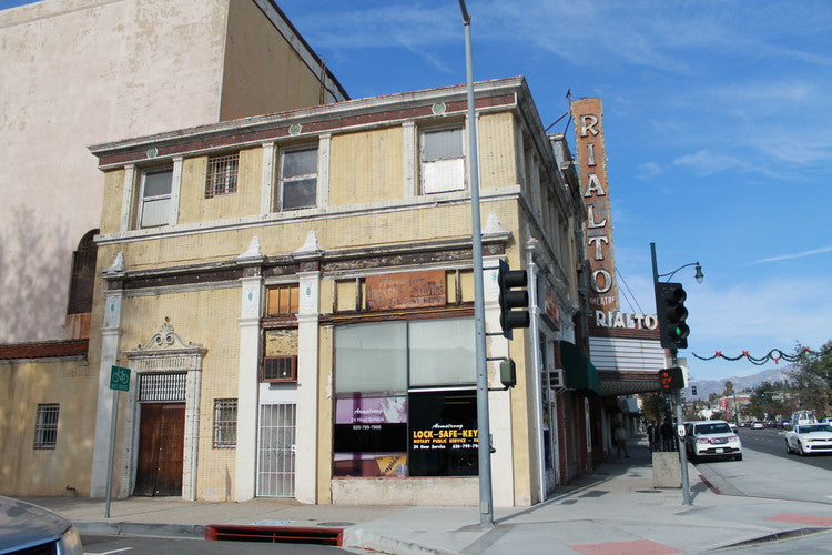 Movie Theater - COMM2041