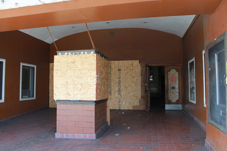 Movie Theater - COMM2041