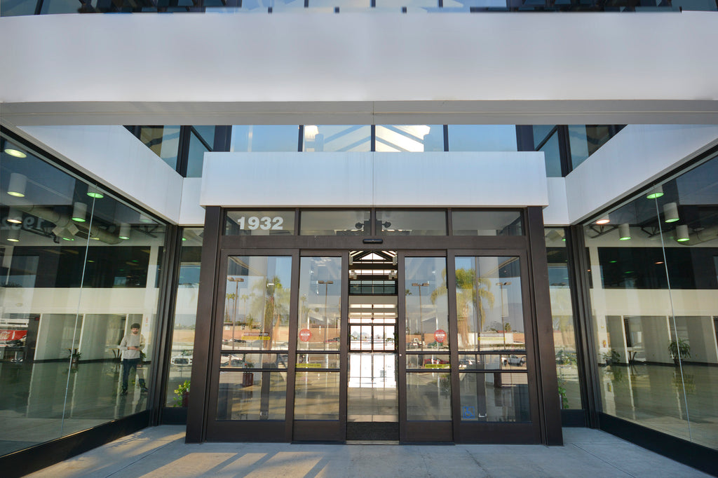 Car Dealership- COMM2043 - Car Dealership, Offices, Garage