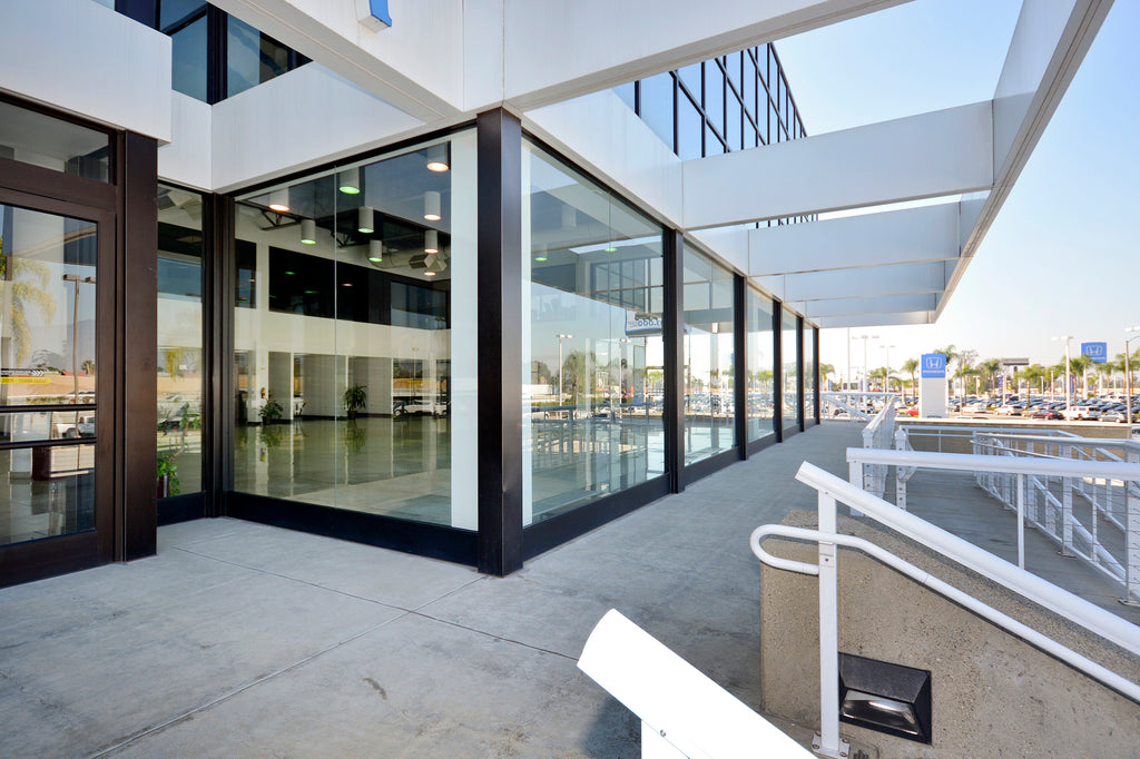 Car Dealership- COMM2043 - Car Dealership, Offices, Garage