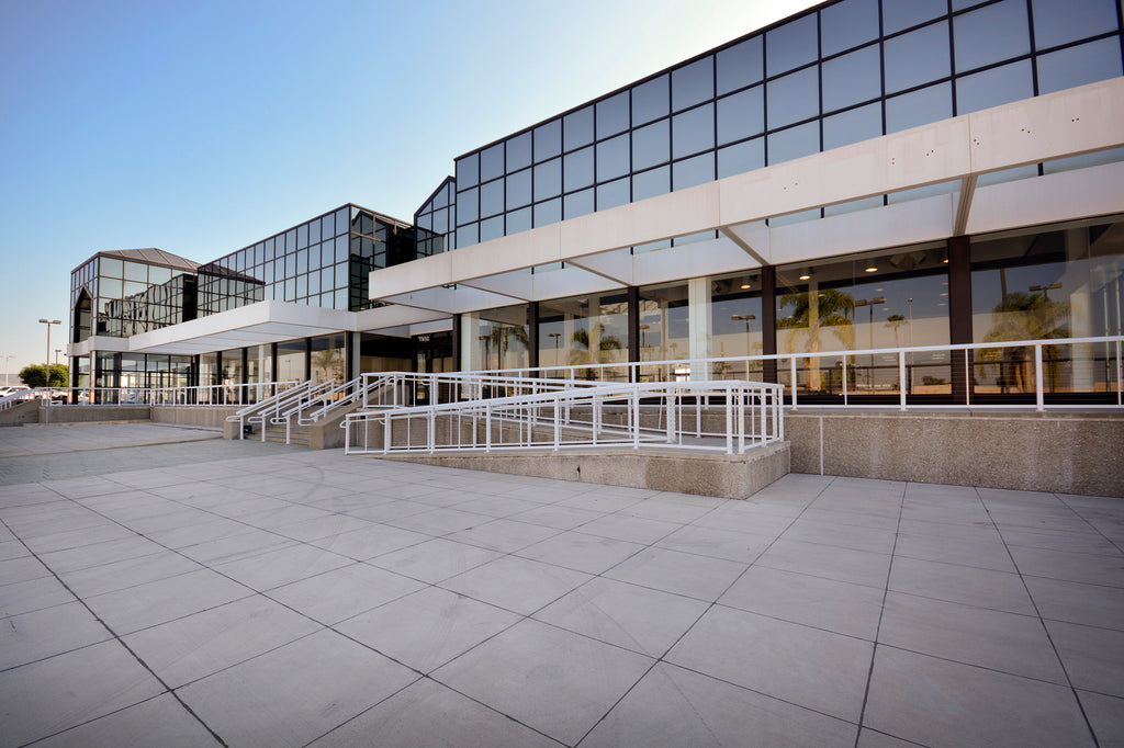 Car Dealership- COMM2043 - Car Dealership, Offices, Garage