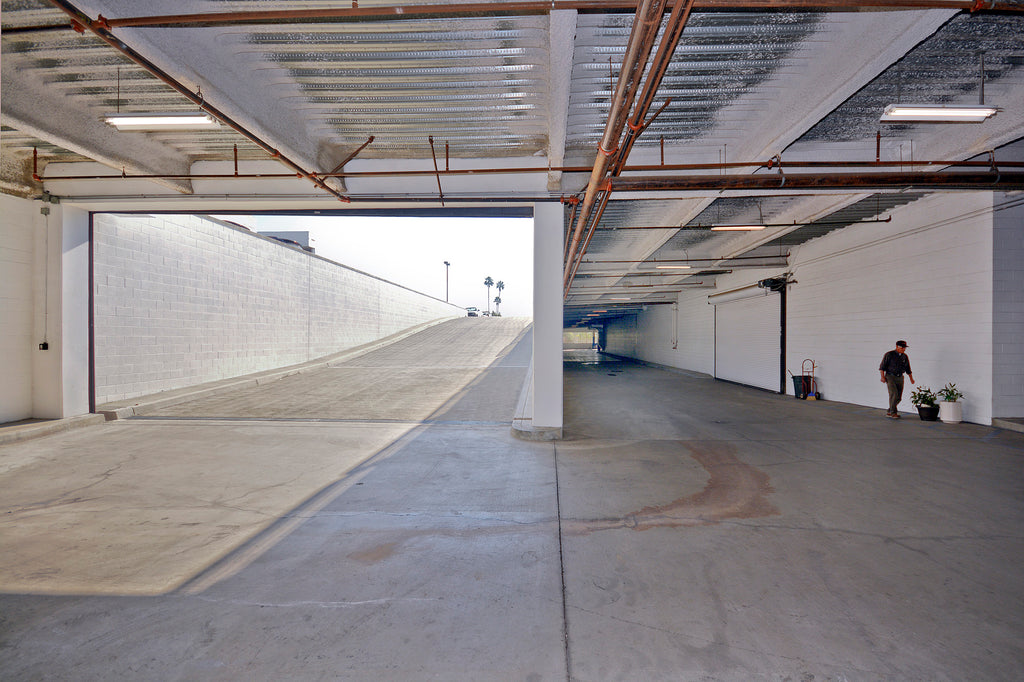 Car Dealership- COMM2043 - Car Dealership, Offices, Garage