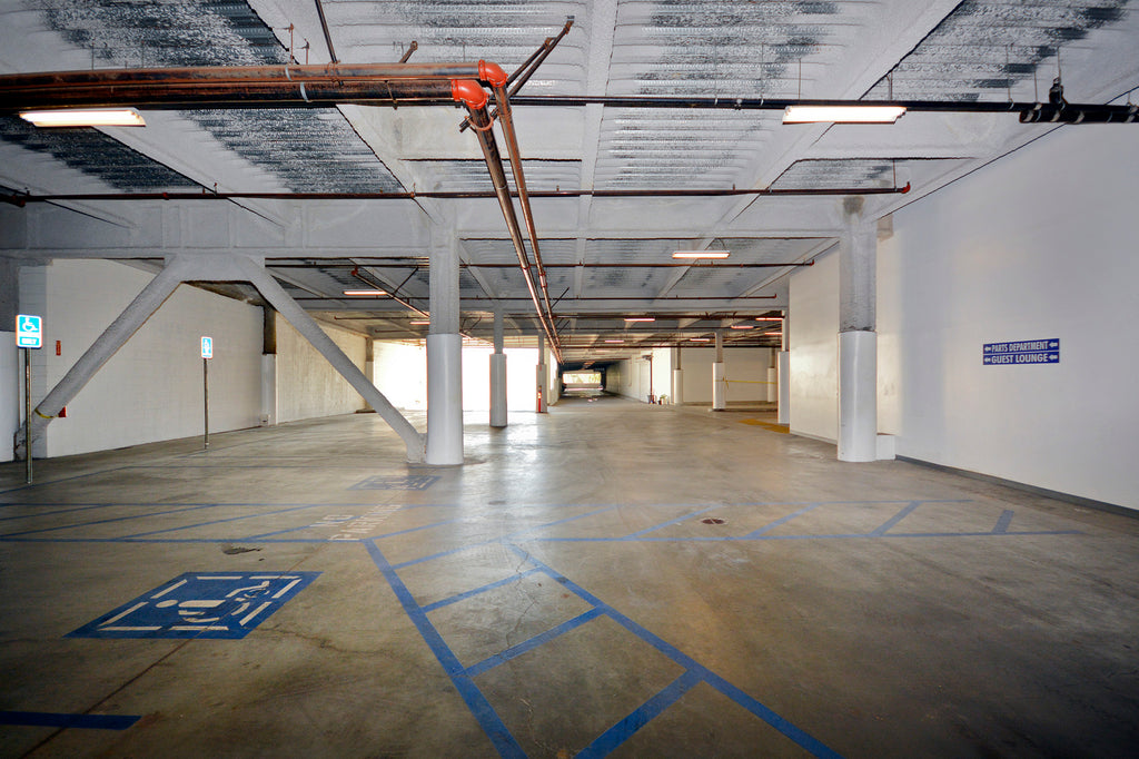 Car Dealership- COMM2043 - Car Dealership, Offices, Garage