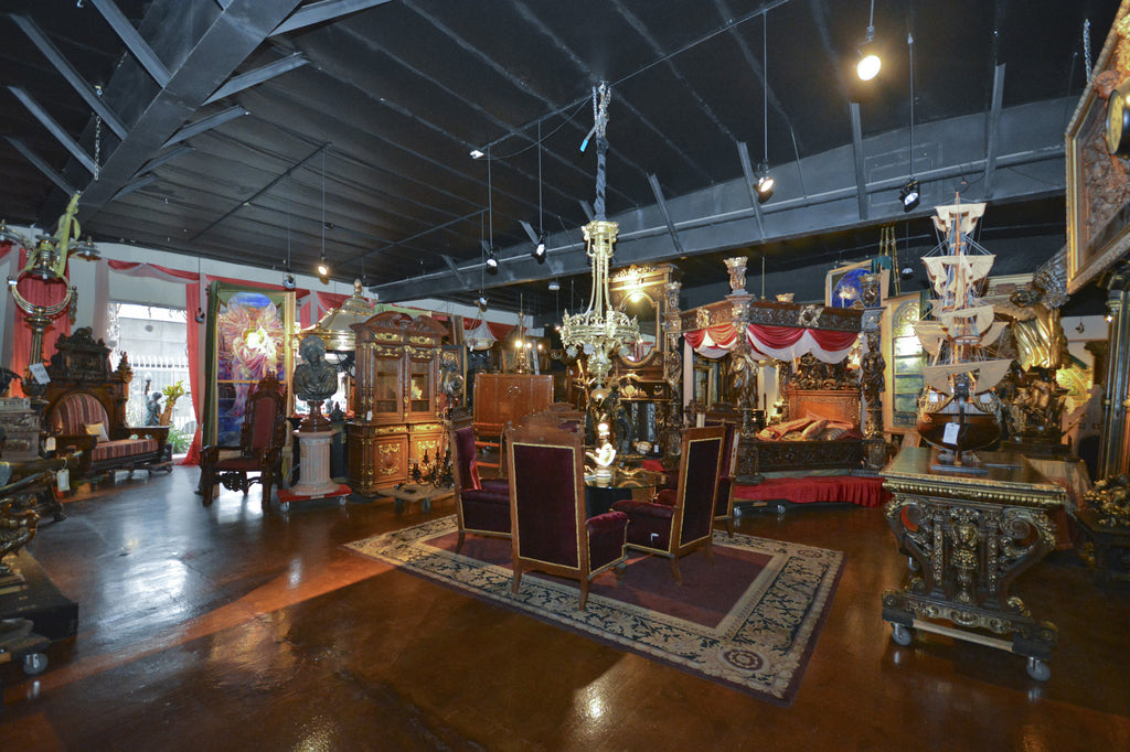COMM2050 - Art Gallery / Warehouse