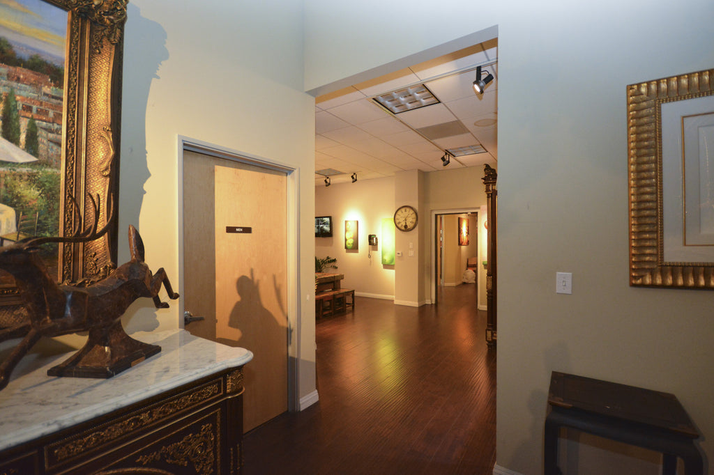 COMM2050 - Art Gallery / Warehouse