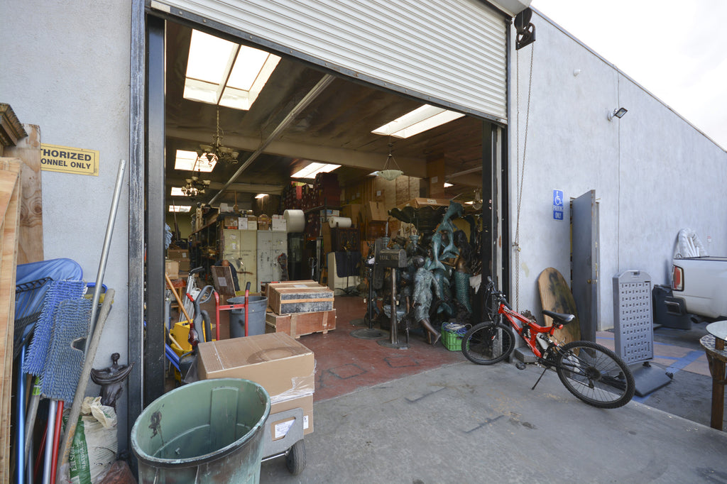 COMM2050 - Art Gallery / Warehouse