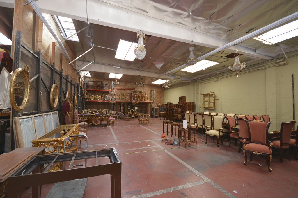 COMM2050 - Art Gallery / Warehouse