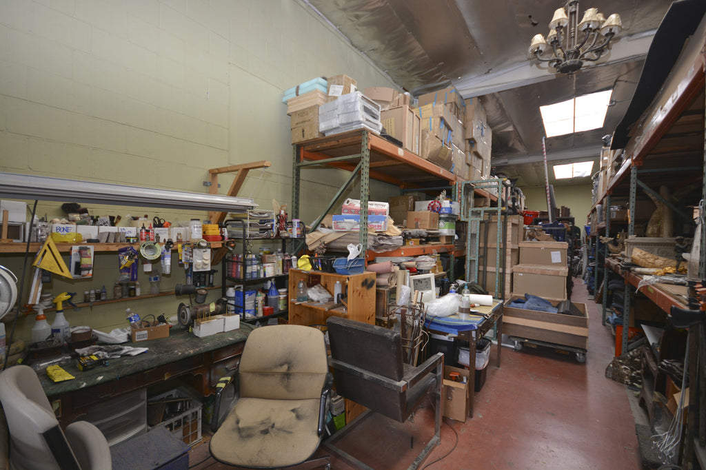 COMM2050 - Art Gallery / Warehouse