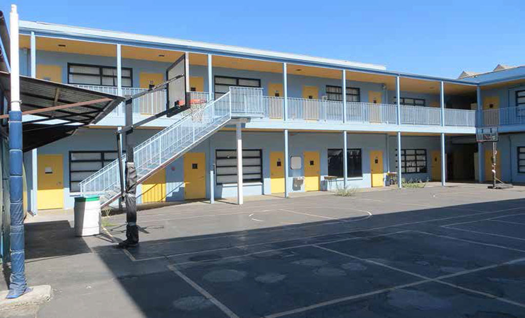 Commercial - COMM2051 - School