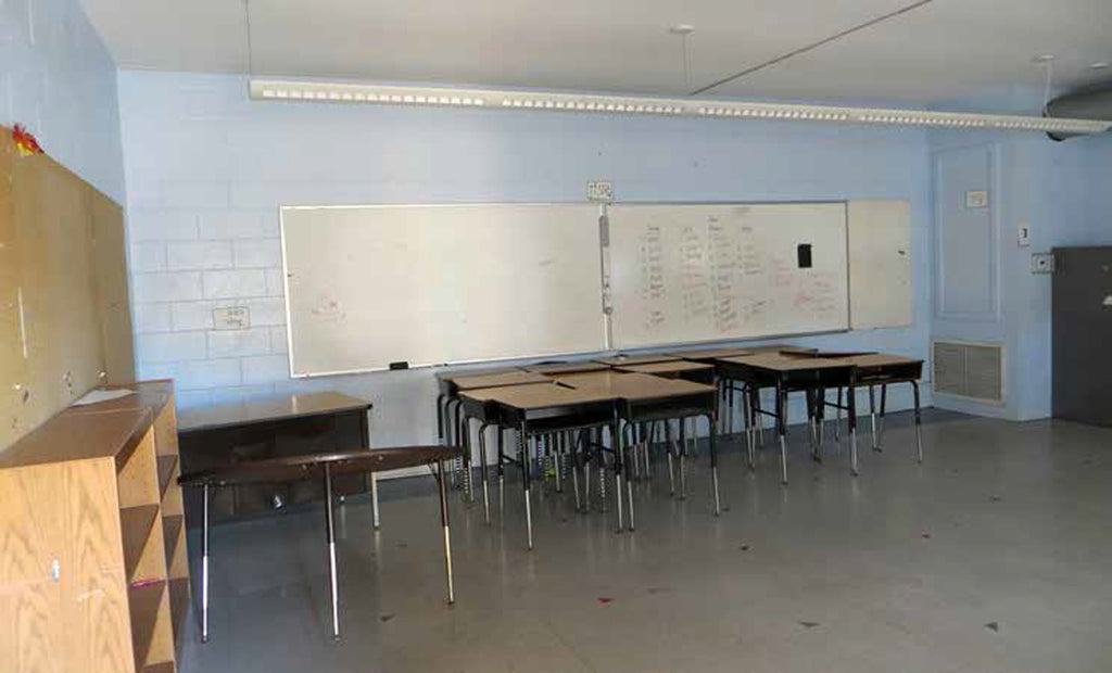 Commercial - COMM2051 - School