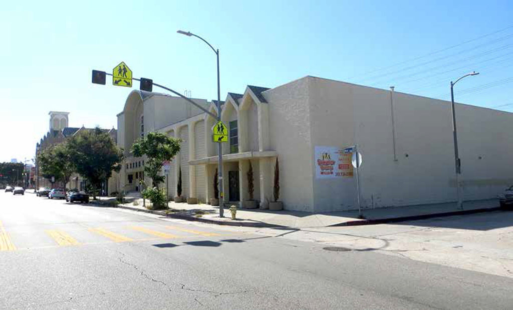 Commercial - COMM2051 - School