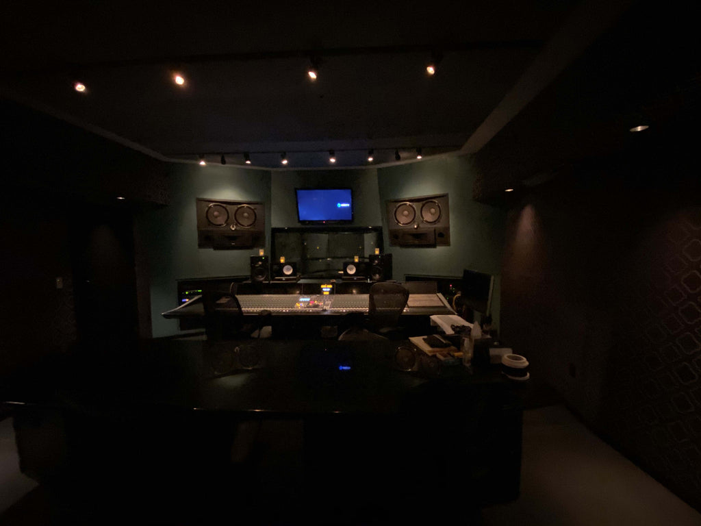 COMM2071 - Recording Studio