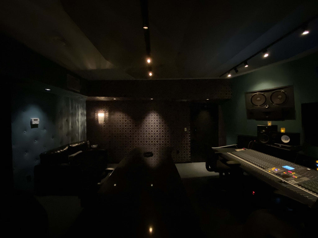 COMM2071 - Recording Studio