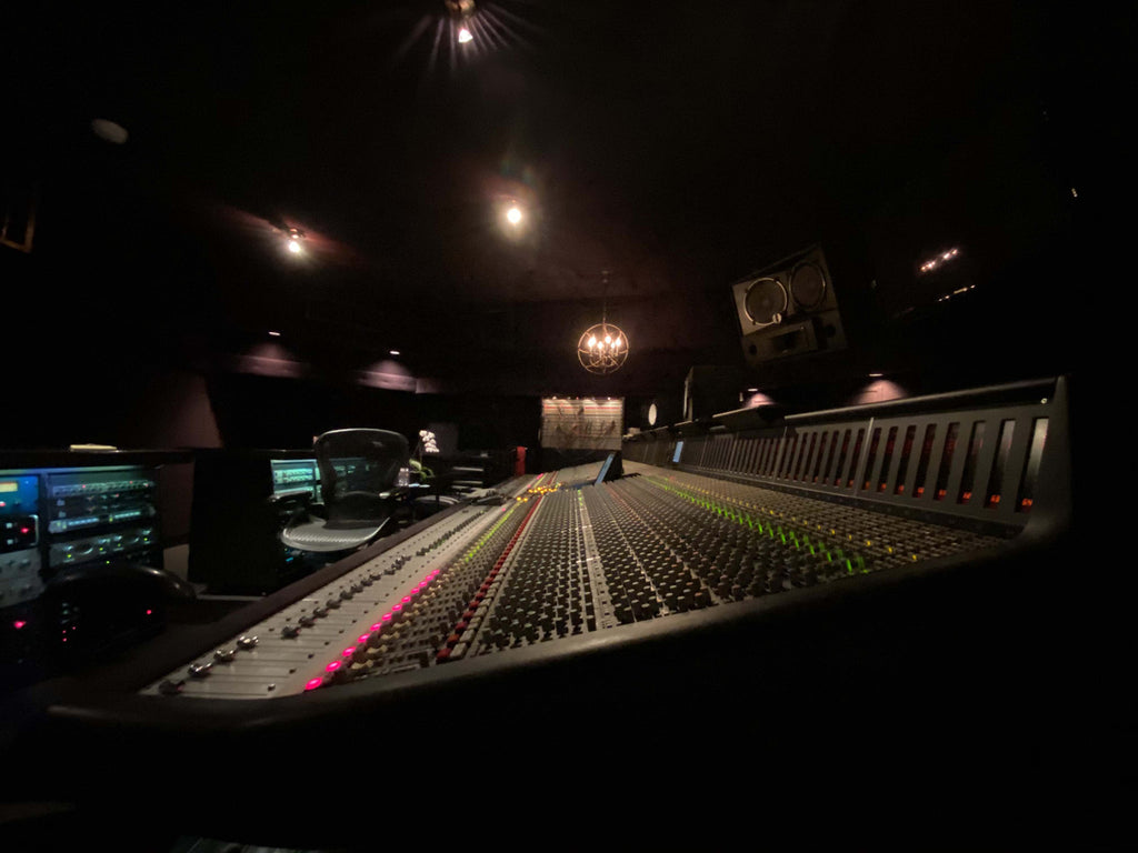 COMM2071 - Recording Studio