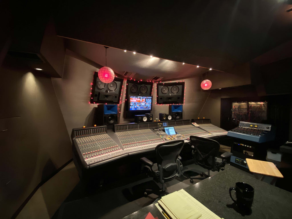 COMM2071 - Recording Studio