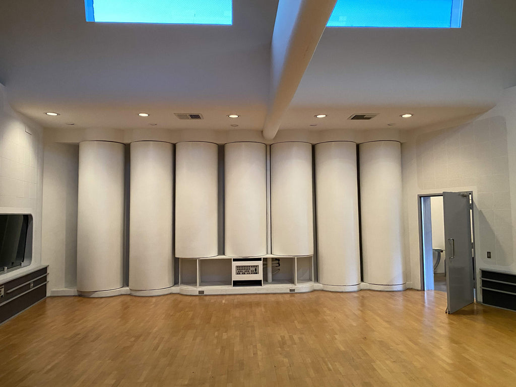 COMM2071 - Recording Studio