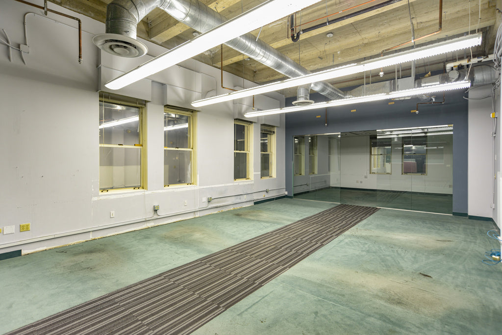 COMM2076_Floor-8th-9th_Office and Beauty Salon