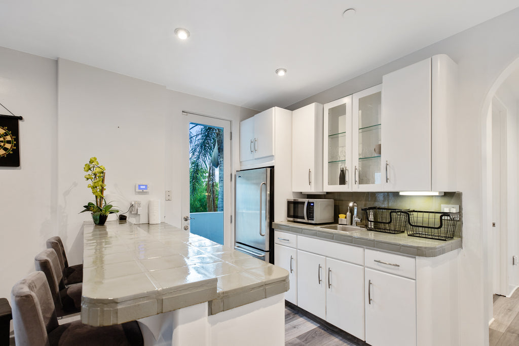 Contemporary - CONT2041