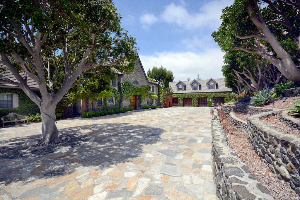 English Tudor - ENG6219