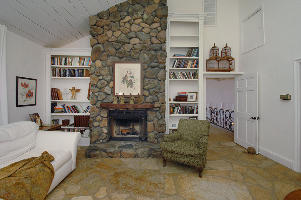 English Tudor - ENG6219