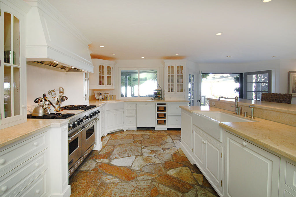 English Tudor - ENG6219