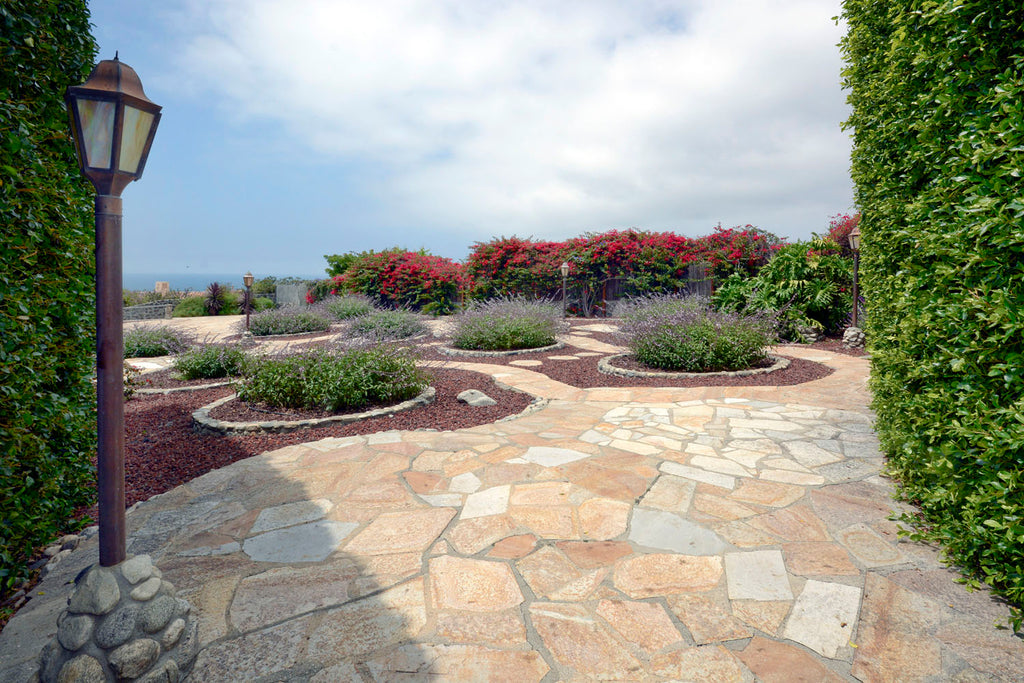 English Tudor - ENG6219