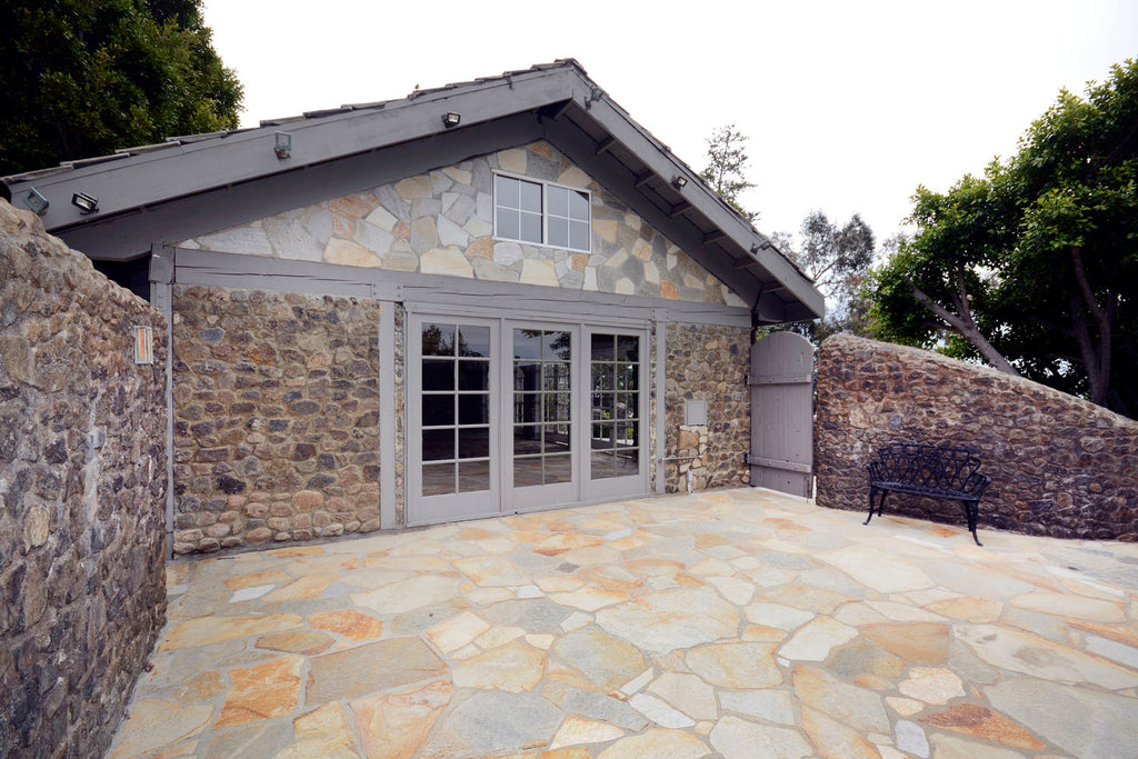 English Tudor - ENG6219