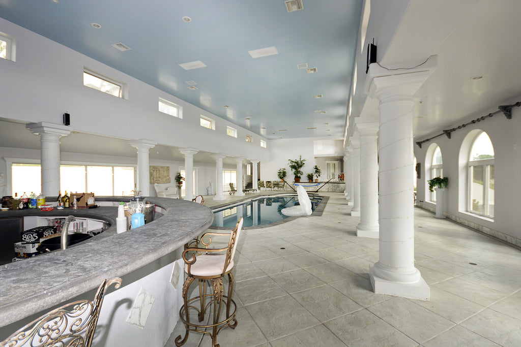 ICON Locations Mansion with INDOOR Pool booking now - 833.426.6562