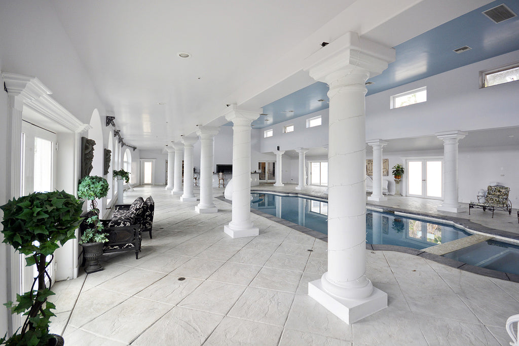 ICON Locations Mansion with INDOOR Pool booking now - 833.426.6562