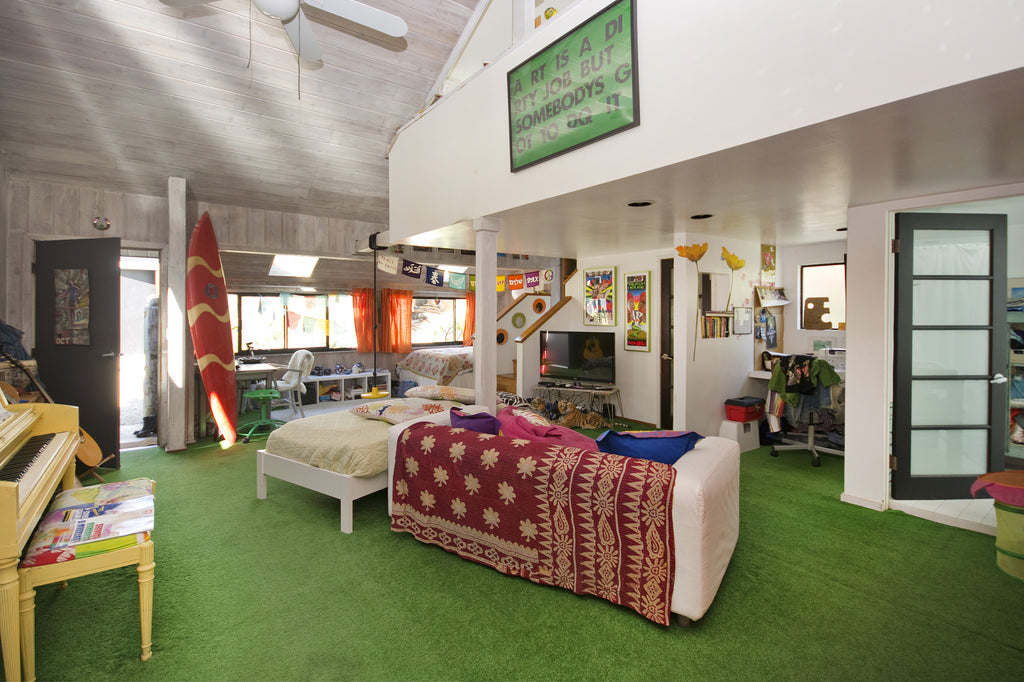 Mid Century - MID2022