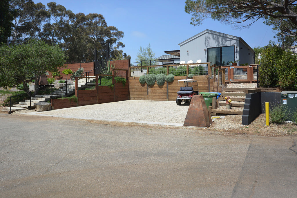 Mid Century - MID2022