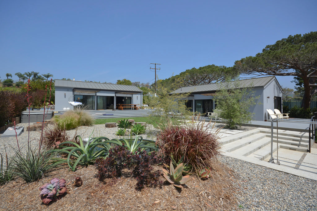 Mid Century - MID2022